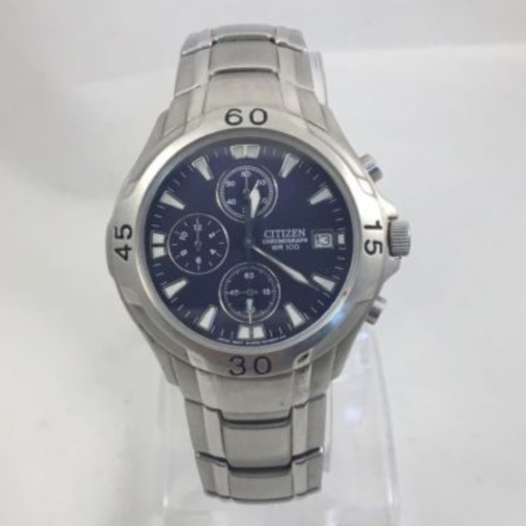 Citizen-WR100-AN3160-50E-Chronograph-Bracelet